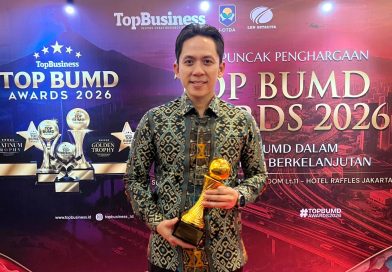 Perumda Tirta Jasa Lampung Selatan Raih TOP BUMD Awards 2026 Bintang 4, Bupati Egi Dinobatkan Pembina Terbaik Perumda Tirta Jasa Lampung Selatan Raih TOP BUMD Awards 2026 Bintang 4, Bupati Egi Dinobatkan Pembina Terbaik